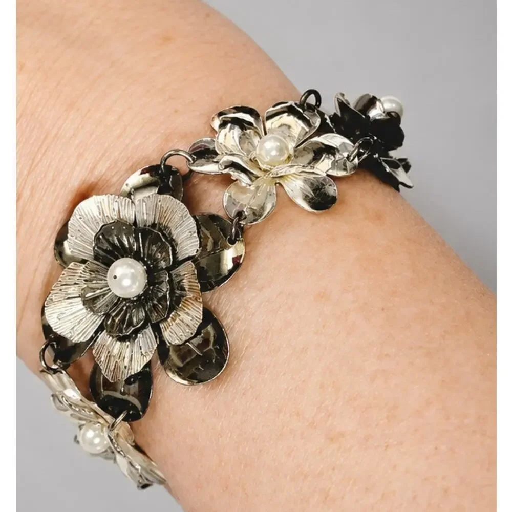 Vintage Gunmetal & Silver Faux Pearl Flower Link Bracelet, 7